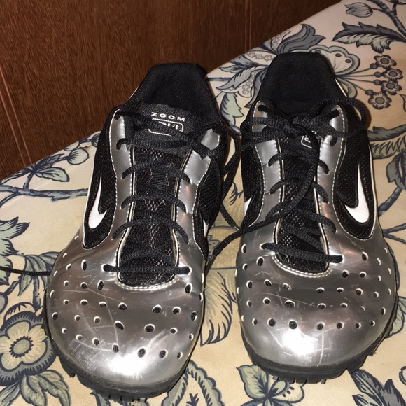 COPY - Track Shoes - Picture 1 of 4